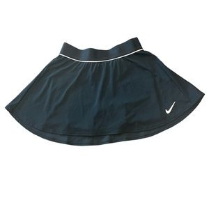 Nike Women's Size XS Dry Fit Tennis Skirt
